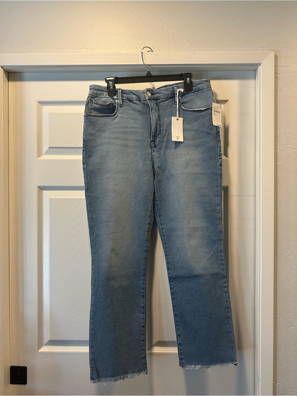 Good American Light Blue High-Rise Straight Jeans - Women